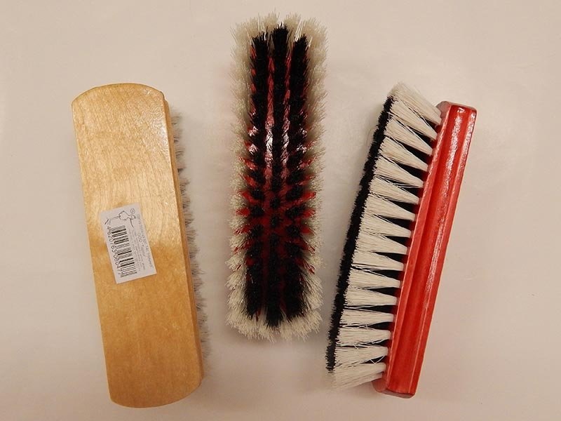 щетка для одежды. 4х5х16 двойная щетка. щетка для одежды синтетика 154*46. щетиной 18х5см. щетка одежная.