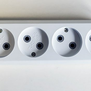 Колодка Пересвет 4гн 10А (50)