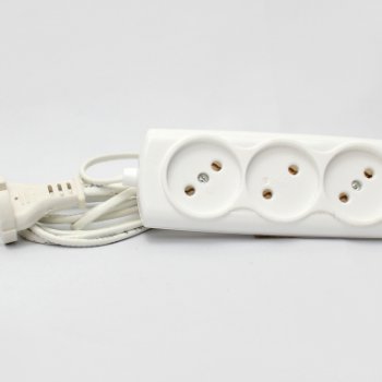 Удлинитель 3гнезда  3м ШВВП 1300Вт 2х0.75мм² Р16-010 (60)