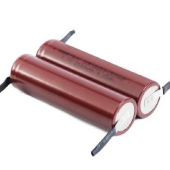 Аккумулятор Li-ion 18650 2500мАч SmartBuy б/б S 3.7V без защиты с выводами высокотоковый (100/400)