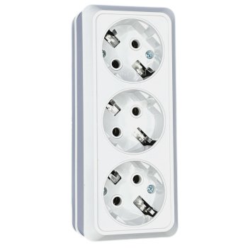 Розетка Парма 3-ая ОП заземление белый Omnyx (4/80)