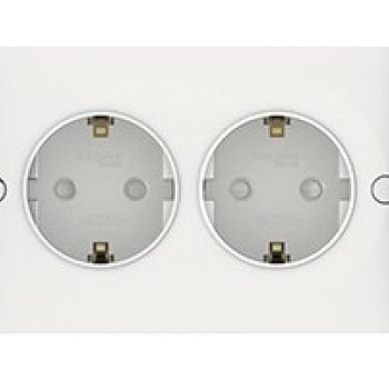 Розетка AtlasDesign 2-ая с заземлением шторки сдвижная крышка белый (6)