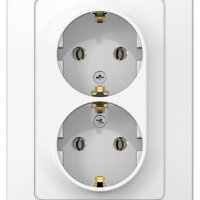 Розетка Blanca 2-СП с заземлением белый (6/36)