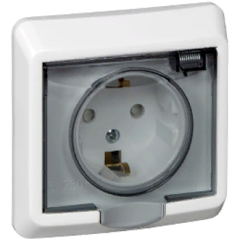 Розетка Этюд 1-СП белый с заземлением шторки IP44
