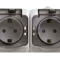 Розетка Этюд 2-ОП с заземлением шторки IP44 белый (42)