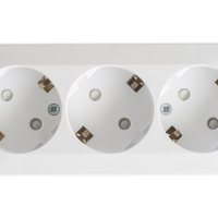 Розетка Этюд 3-ОП с заземлением шторки белый (9)