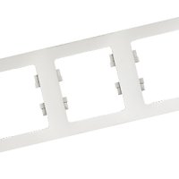 Рамка Glossa 3-ая горизонтальная белый (15)