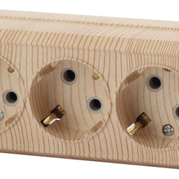 Розетка 3х2P+E 16А IP20 сосна Intro Quadro