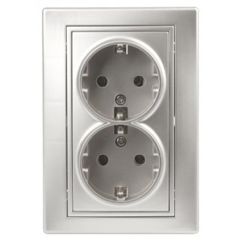 Розетка Intro Plano 2-ая с/з алюминий (10)