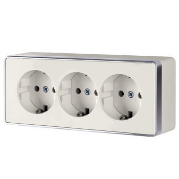 Розетка Werkel Gallant 3-ая с заземлением шторки слоновая кость (10)