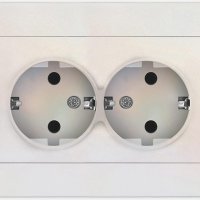 Розетка Афина 2-ая с заземлением жемчуг (10/100)