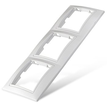 Рамка Севиль 3-ая белый (10)