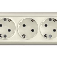 Розетка Олимп 3-ая слоновая кость с/з (10/80)