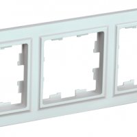 Рамка 3-ая жемчуг IEK Brite