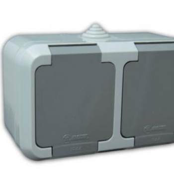 Розетка Makel IP44 2-ая с/з крышка серая (6/60)