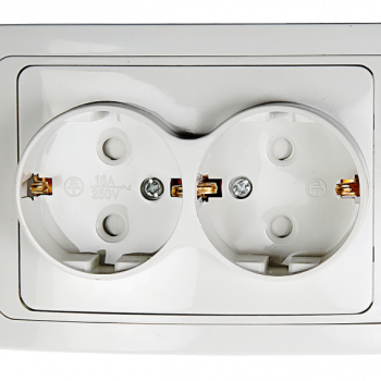 Розетка CLASSICO 2-ая с/з з/ш 2128х белый (10)