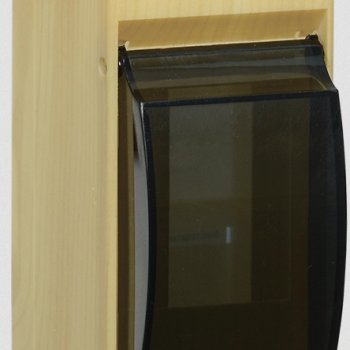 Бокс КМПн  2/2 крышка 140x59x83мм IEK Сосна (100)