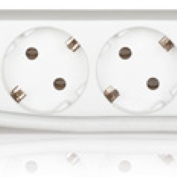 Удлинитель 3гнезда  1.5м с заземлением ПВС 3500Вт 3х1мм² Эра (20)