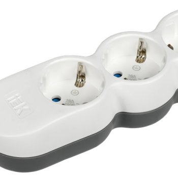 Удлинитель 3гнезда 5м заземление 3500Вт ПВС 3x1,5мм² IEK UNO (40)