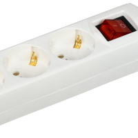 Удлинитель 3гнезда 5м заземление выключатель 2500Вт ПВС 3х1мм² Generica У03В (20)