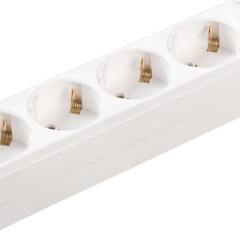 Удлинитель 4гнезда 1.5м с заземлением ПВС 3500Вт 3x1мм² IEK У04 (14)