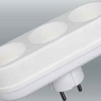 Тройник Toker 6/10A плоский универсальный белый (60)