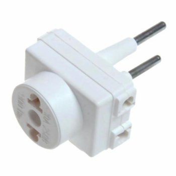 Тройник Toker 3ТМ 10A универс белый (180)