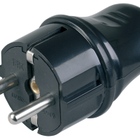 Вилка IEK прямая с заземлением черная 16А (50)