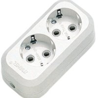 Колодка Makel 2гн с заземлением (20/80)