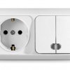 Блок Олимп горизонтальный 2кл. подсветка + розетка с/з белый (5/50)