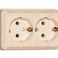 Розетка Олимп 2-ая сосна с/з (10/200)